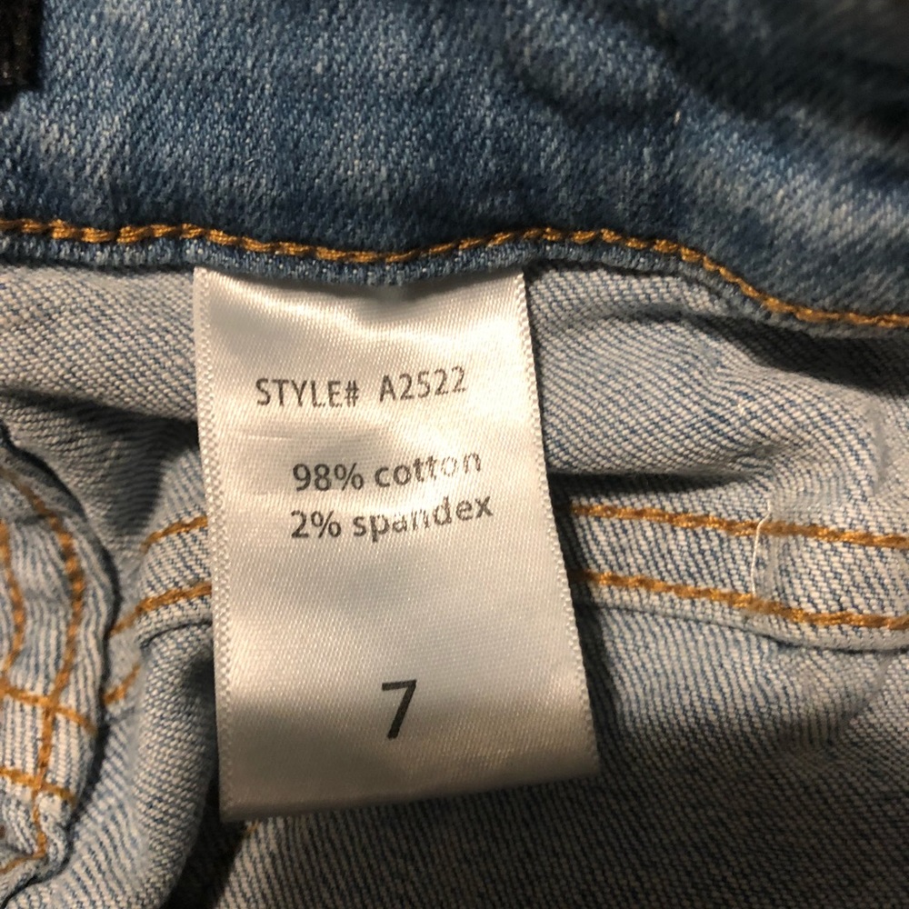 Fashion nova distressed jeans size 7 - Picture 10 of 13